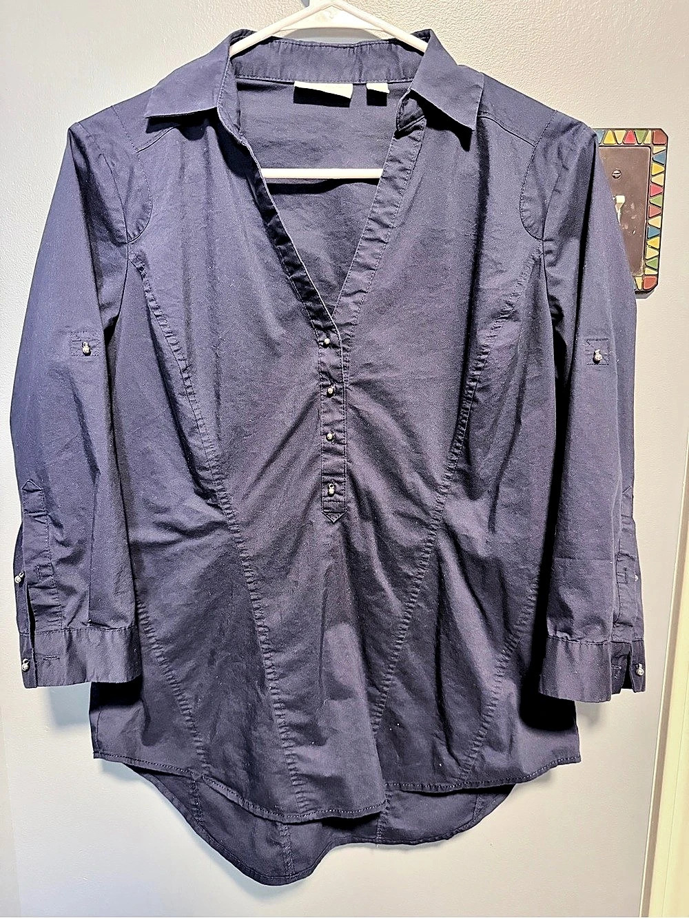 New York & Company Button Front Shirt in Navy Blue Size Small